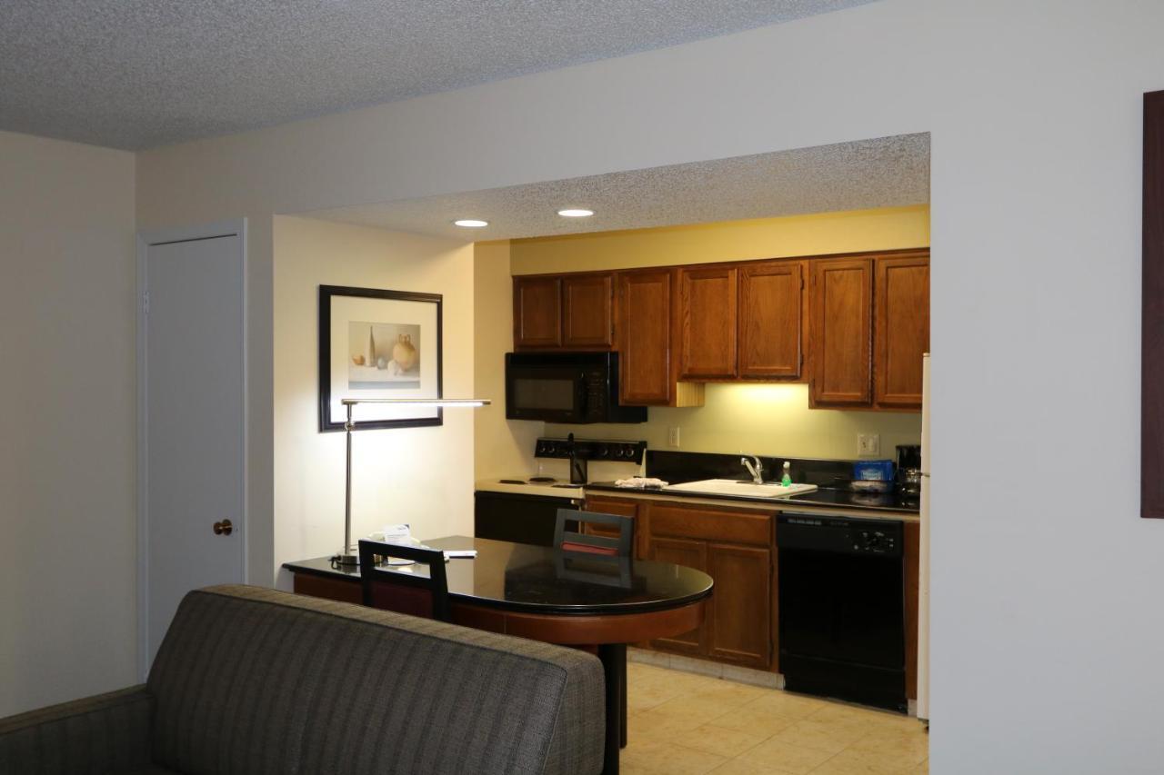 Fairbridge Inn & Suites - Akron Copley Township - West Habitación foto