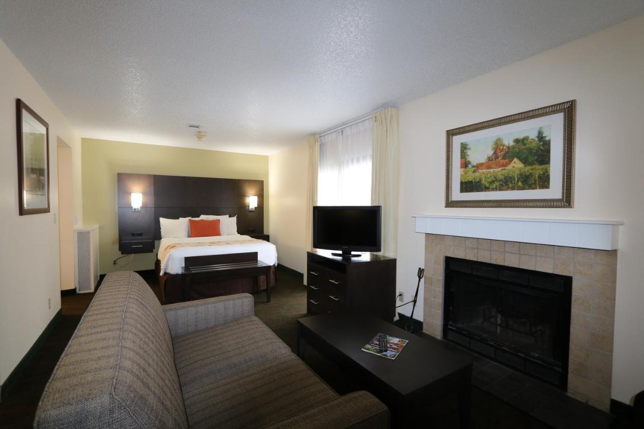 Fairbridge Inn & Suites - Akron Copley Township - West Habitación foto